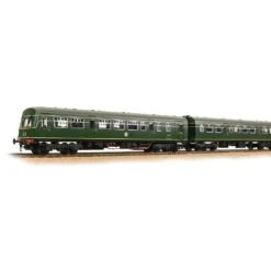 Bachmann Class 101 2-Car DMU BR Green (Roundel)
