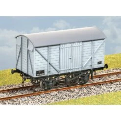 Parkside GWR 12 Ton Covered Goods Wagon (PS24)