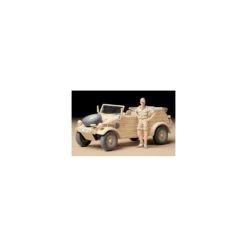 Tamiya Kubelwagen Type82 (Africa) (1:35)