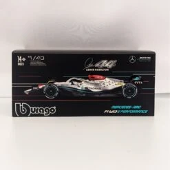 Bburago Mercedes F1 W13 E #44 Lewis Hamilton (with Helmet) 2022 (1:43)