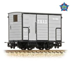 Bachmann RNAD Open-End Brake Van Statfold Barn Railway Green